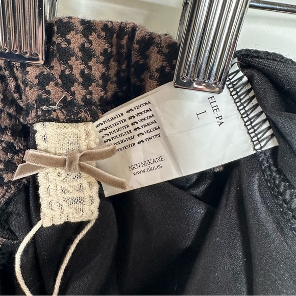 NKN Nekane Brown and Black Houndstooth Pocketed Ruffle Tweed Mini Skirt Sz L - Picture 12 of 13